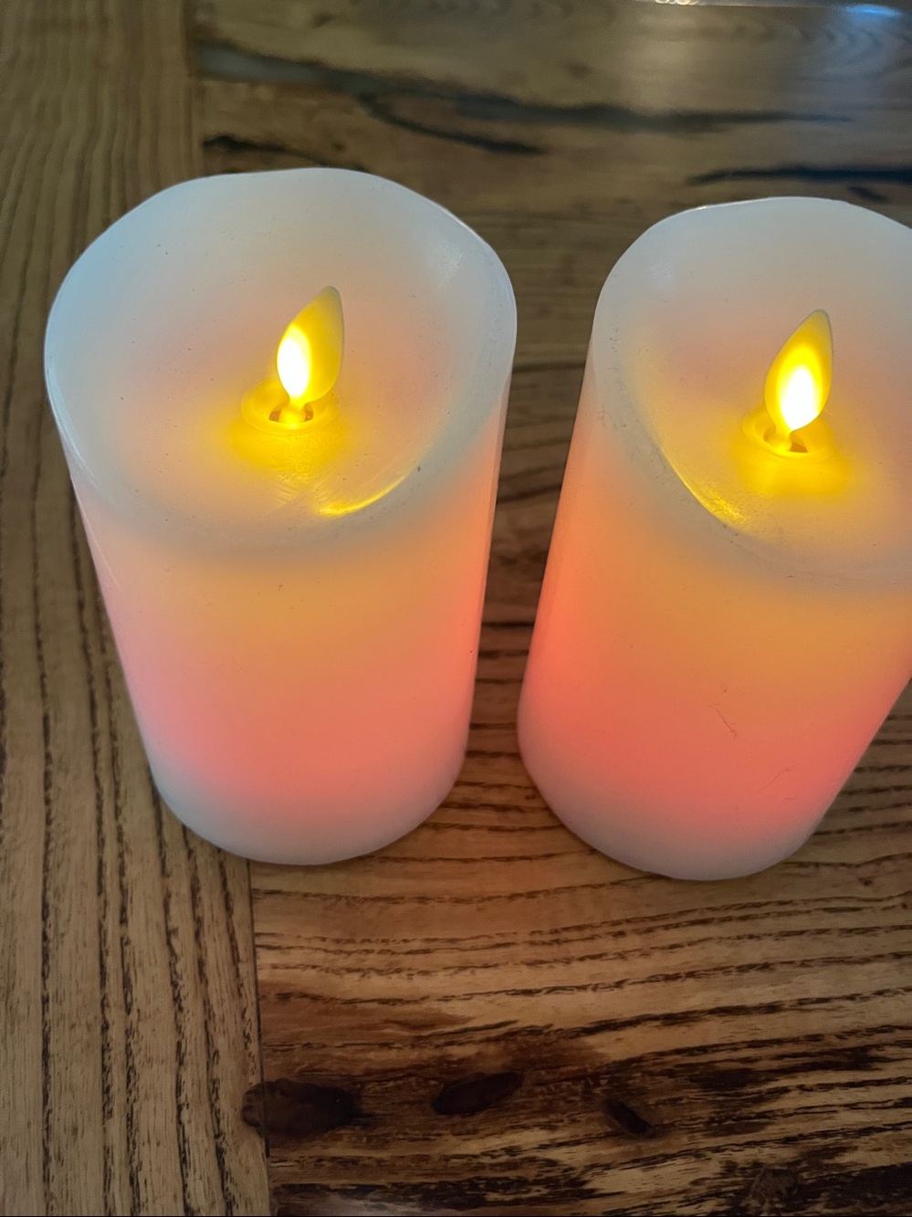 Luminara battery operated candles flickering wick. White w/yellow glow. - Picture 7 of 8